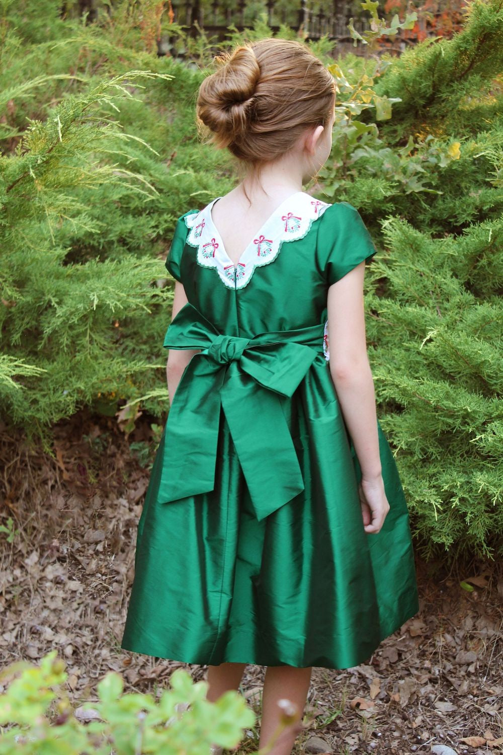 Susanne Lively Girls Taffeta Christmas Dress - Embroidered Wreath Sash - V-Back - Green