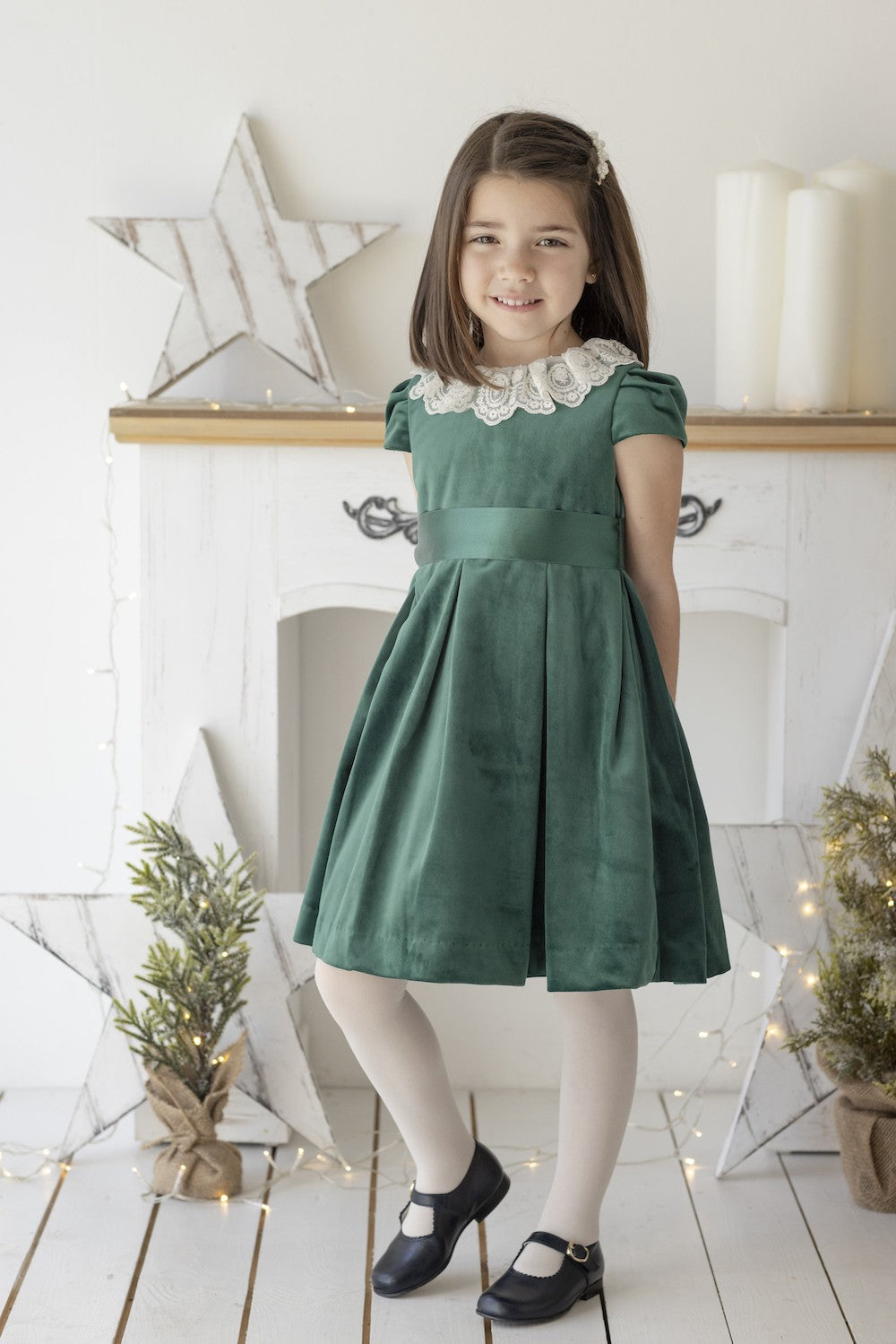 Luli & Me Girls Luxe Velvet Holiday Dress - Lace Collar - Ribbon Sash - Green