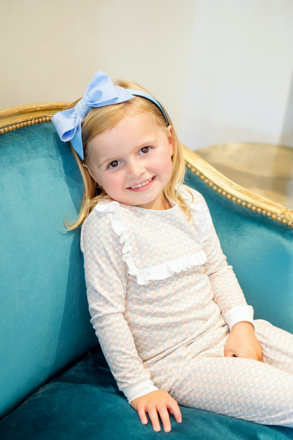 Lila & Hayes Girls Taylor Pajamas Set - Over the Rainbow
