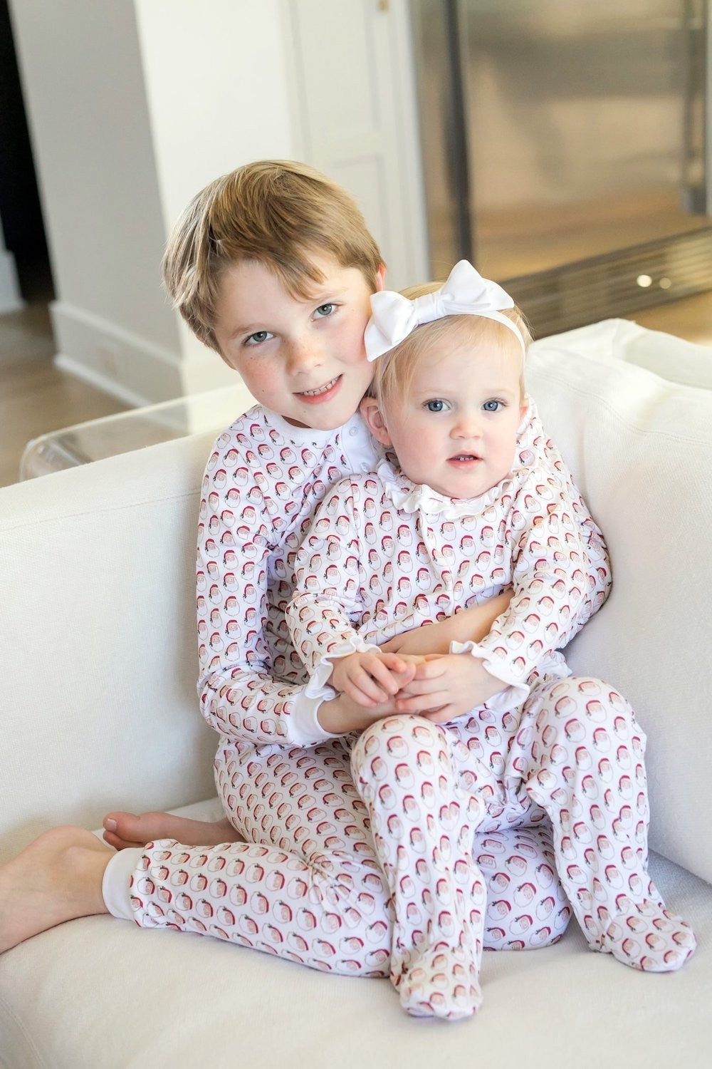 Lila & Hayes Boys Jack Pajamas Set - Red Holly Jolly Santa