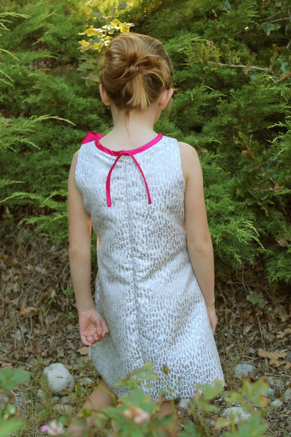 Susanne Lively Girls Silver Pebble Sleeveless A-Line Dress with Bow
