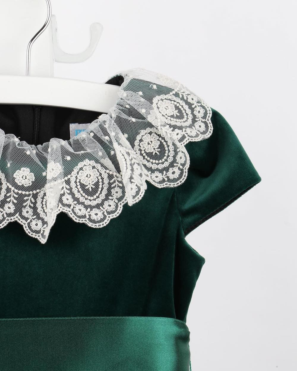 Luli & Me Girls Luxe Velvet Holiday Dress - Lace Collar - Ribbon Sash - Green