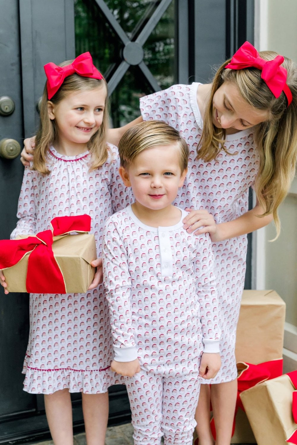 Lila & Hayes Boys Jack Pajamas Set - Red Holly Jolly Santa
