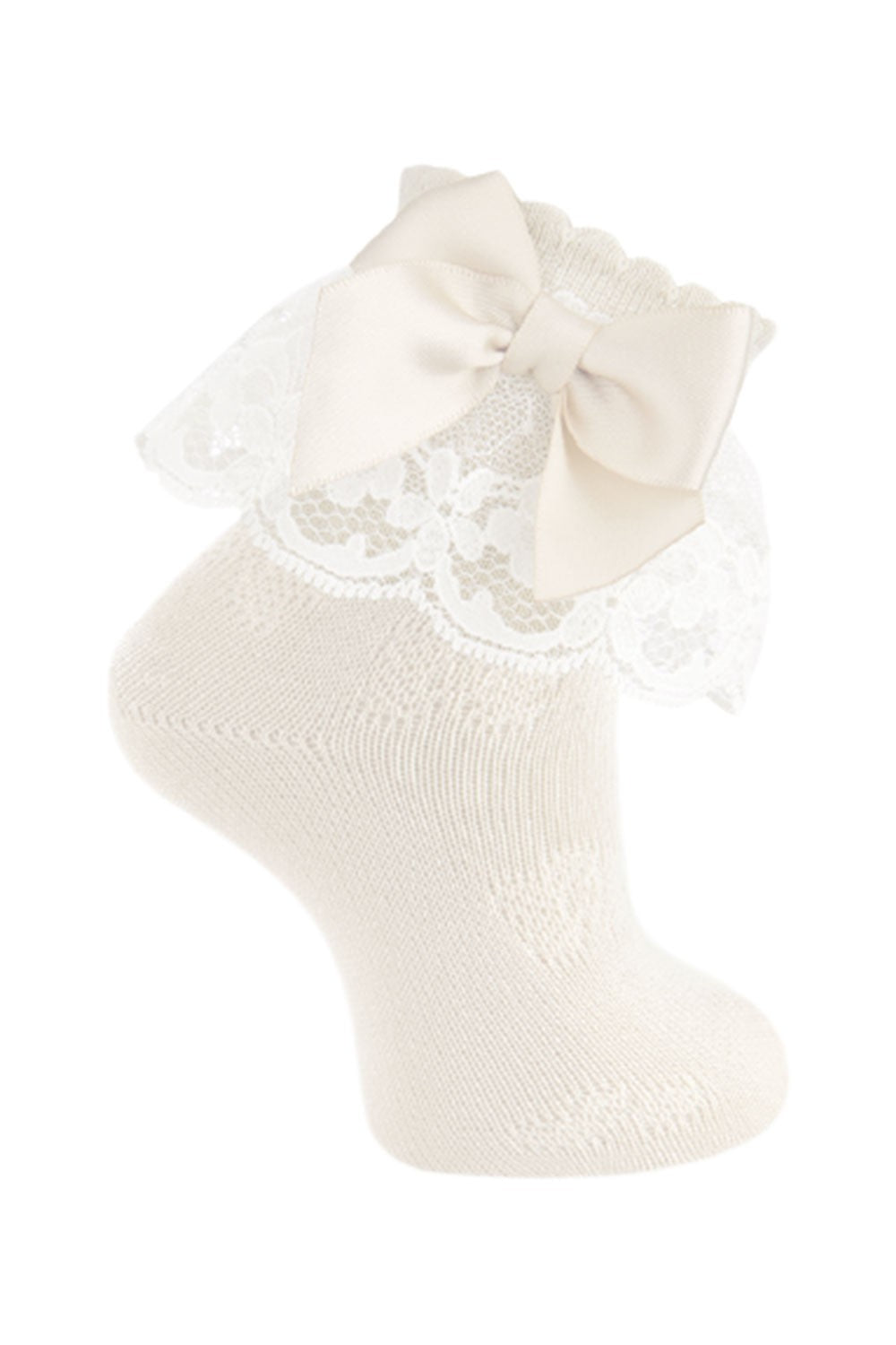 Carlomagno Socks - Girls Scottish Yarn Ankle Socks - Lace & Bow - Natural Ivory by Carlomagno