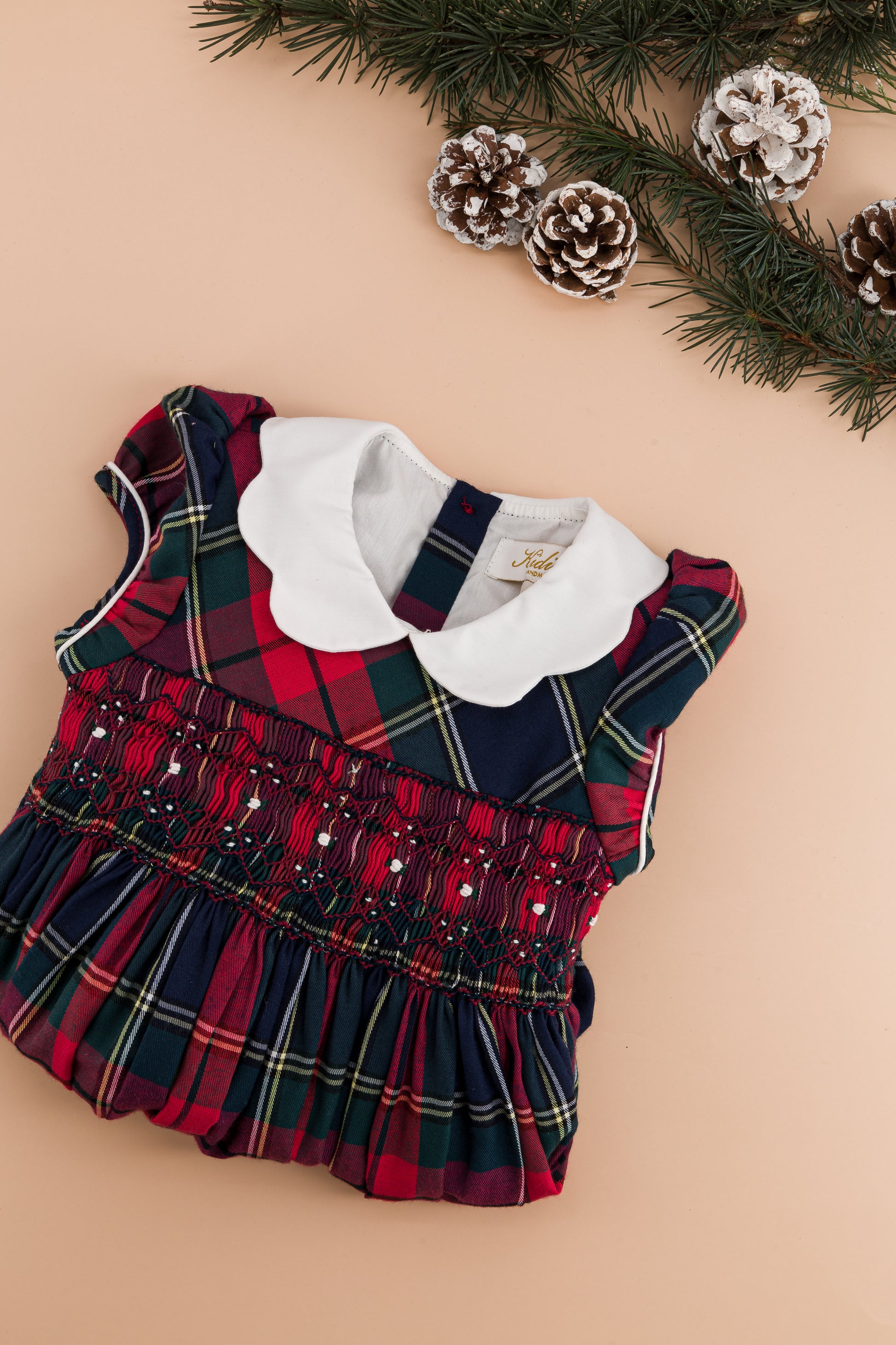 Kidiwi France Girls Ritha Smocked Dress - Scallop Collar - Red Holiday Tartan Plaid