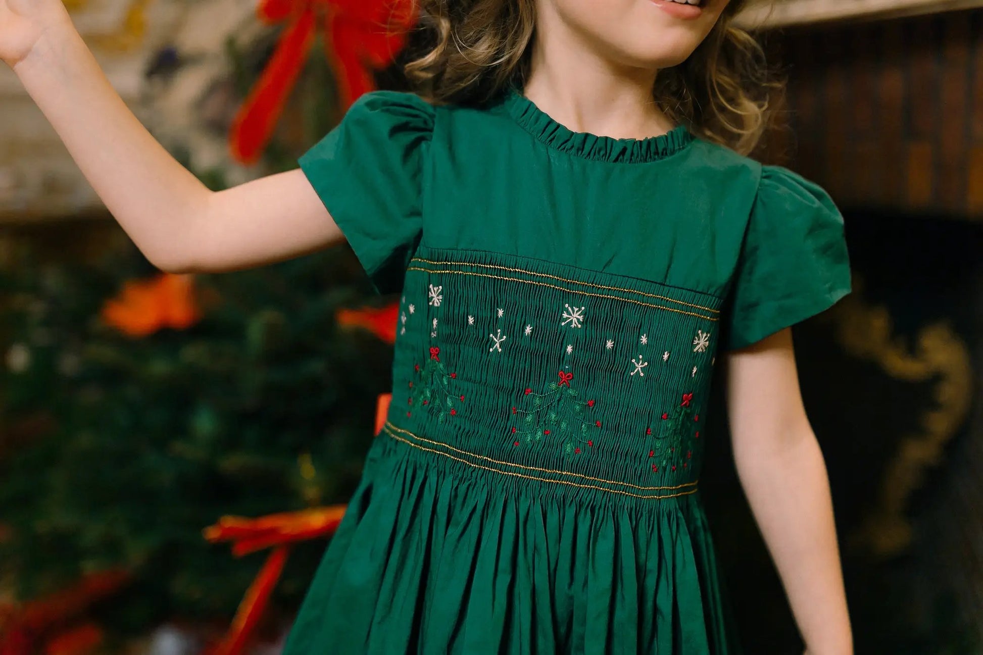 Antoinette Paris Girls Perla Smocked Christmas Dress with Bow Sash - Green