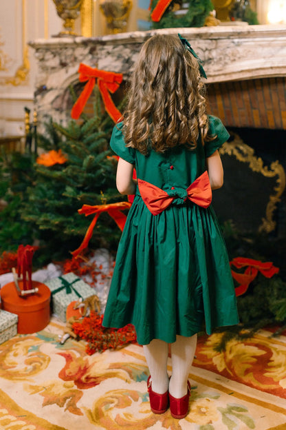 Antoinette Paris Girls Perla Smocked Christmas Dress with Bow Sash - Green by Antoinette Paris
