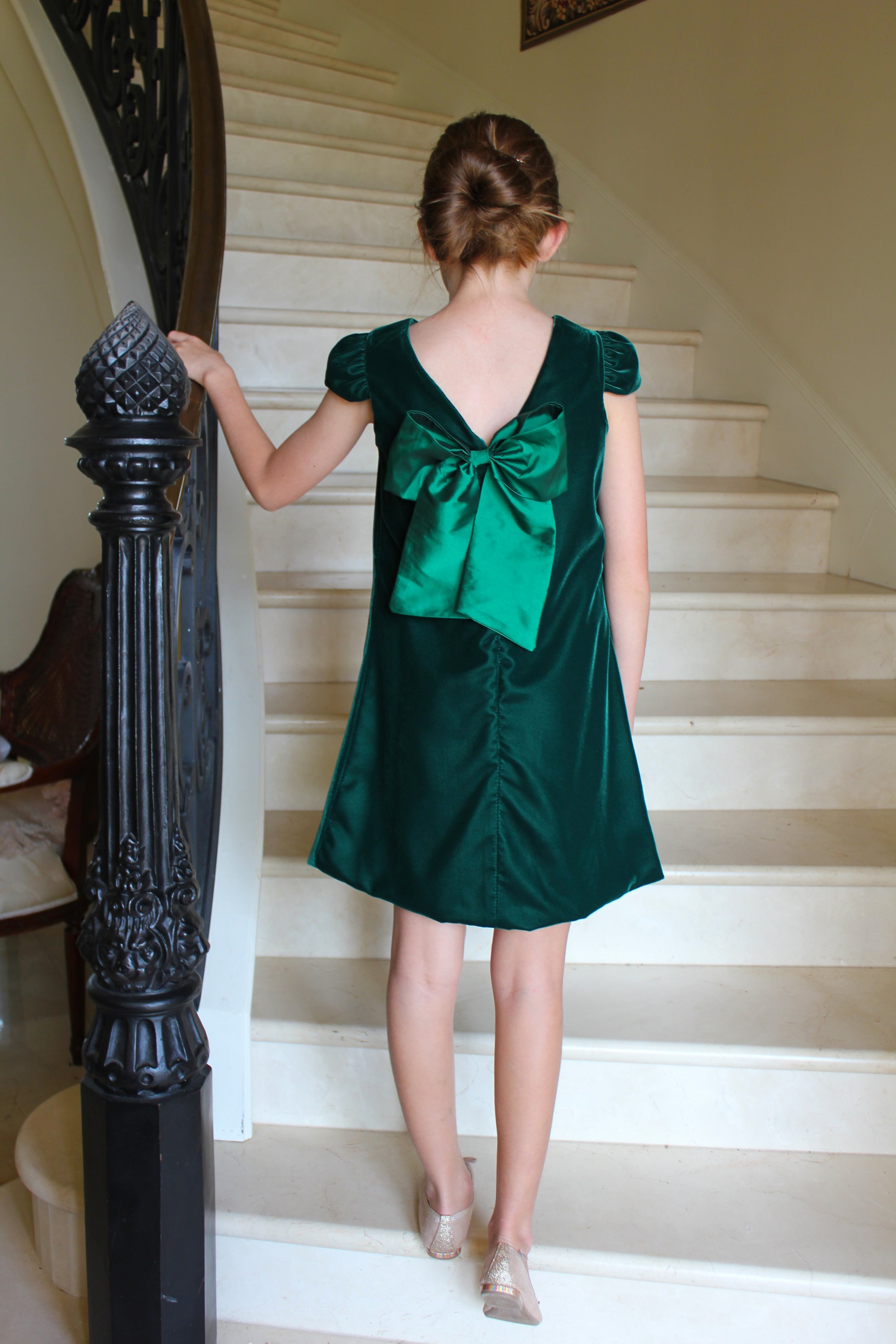 Susanne Lively Girls Velvet A-Line Dress - V-Back with Bow - Green