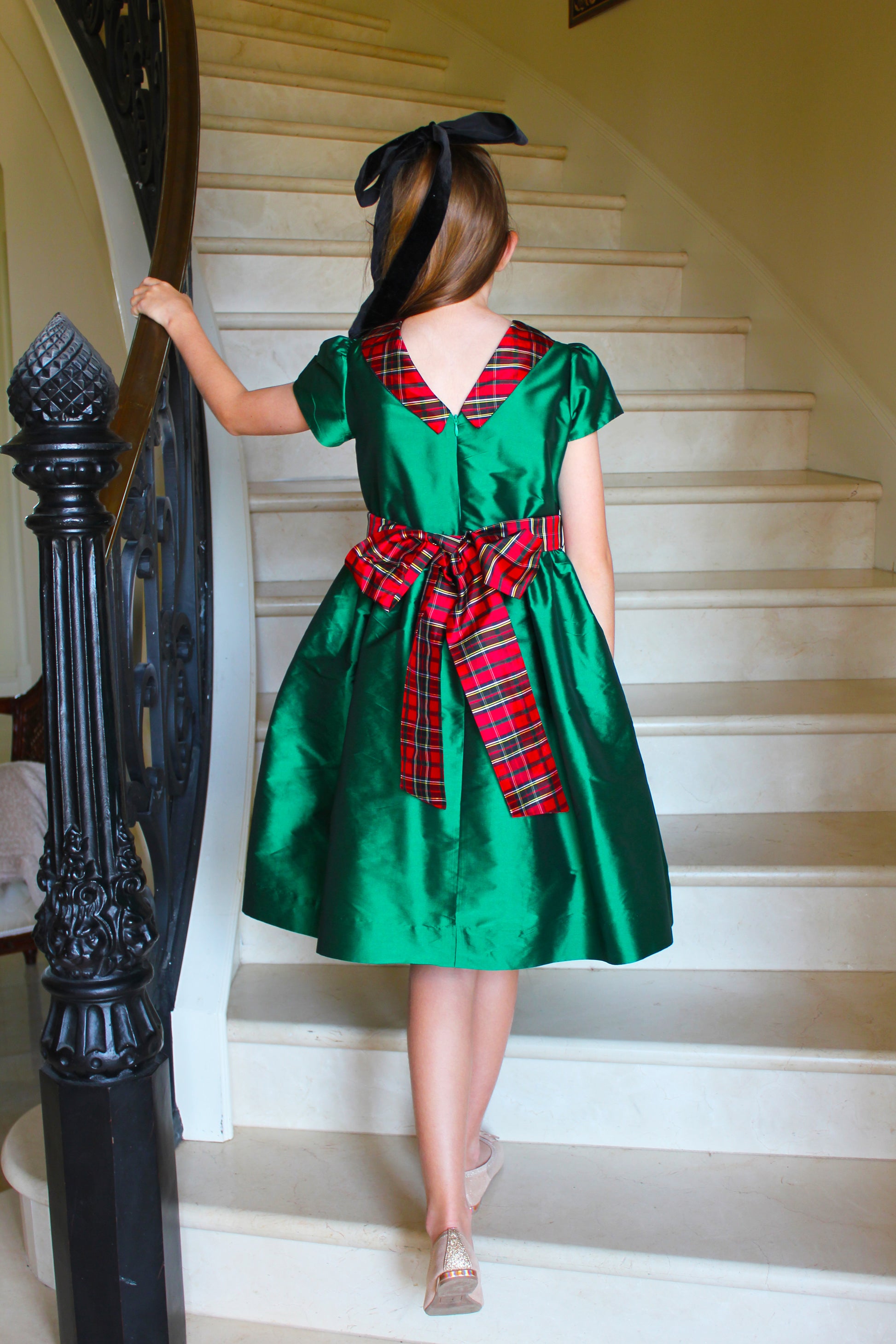 Susanne Lively Girls Green Christmas Party Dress - Red Holiday Plaid V-Back & Sash