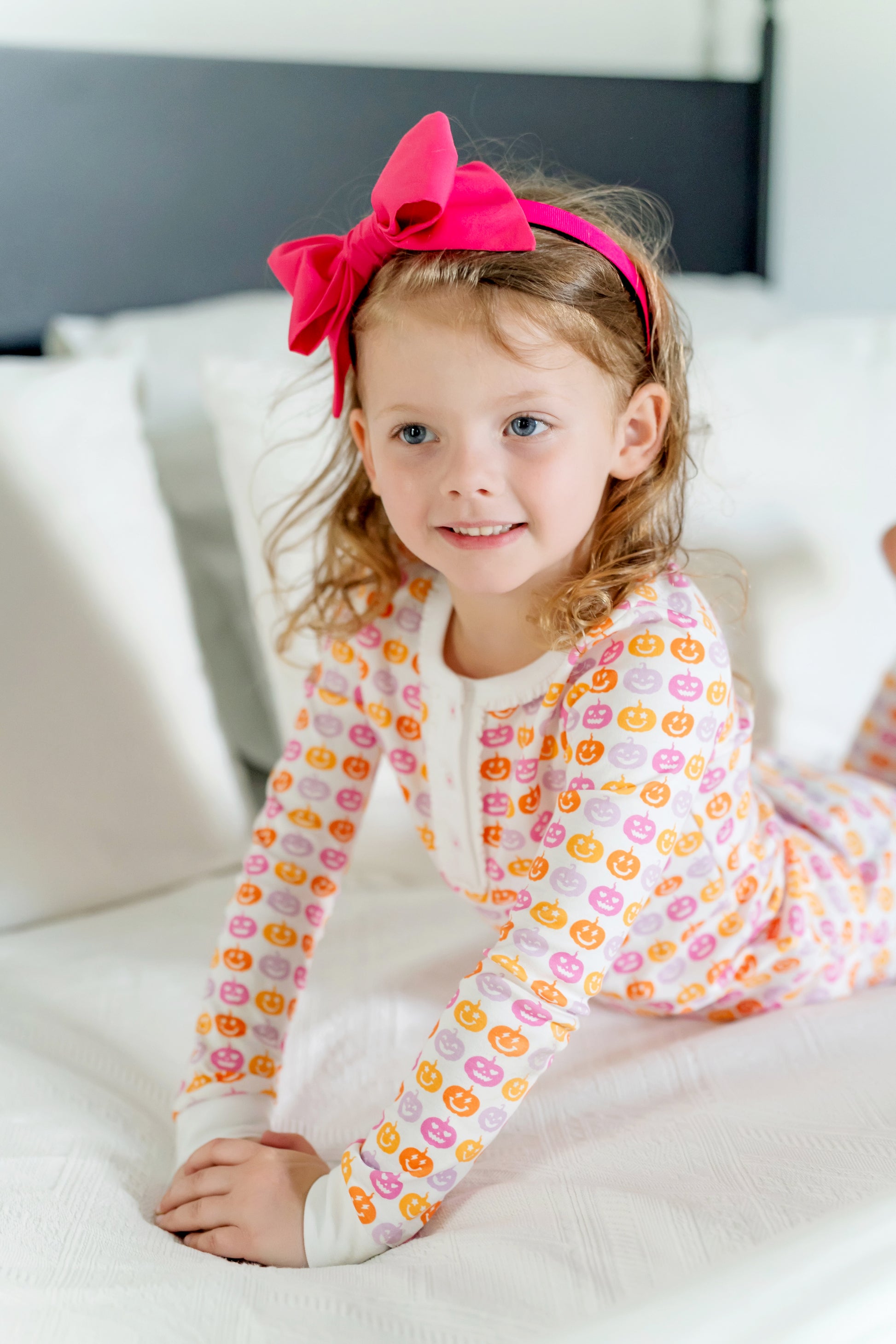 Lila & Hayes Girls Alden Pajamas Set - Pink & Orange Preppy Pumpkins