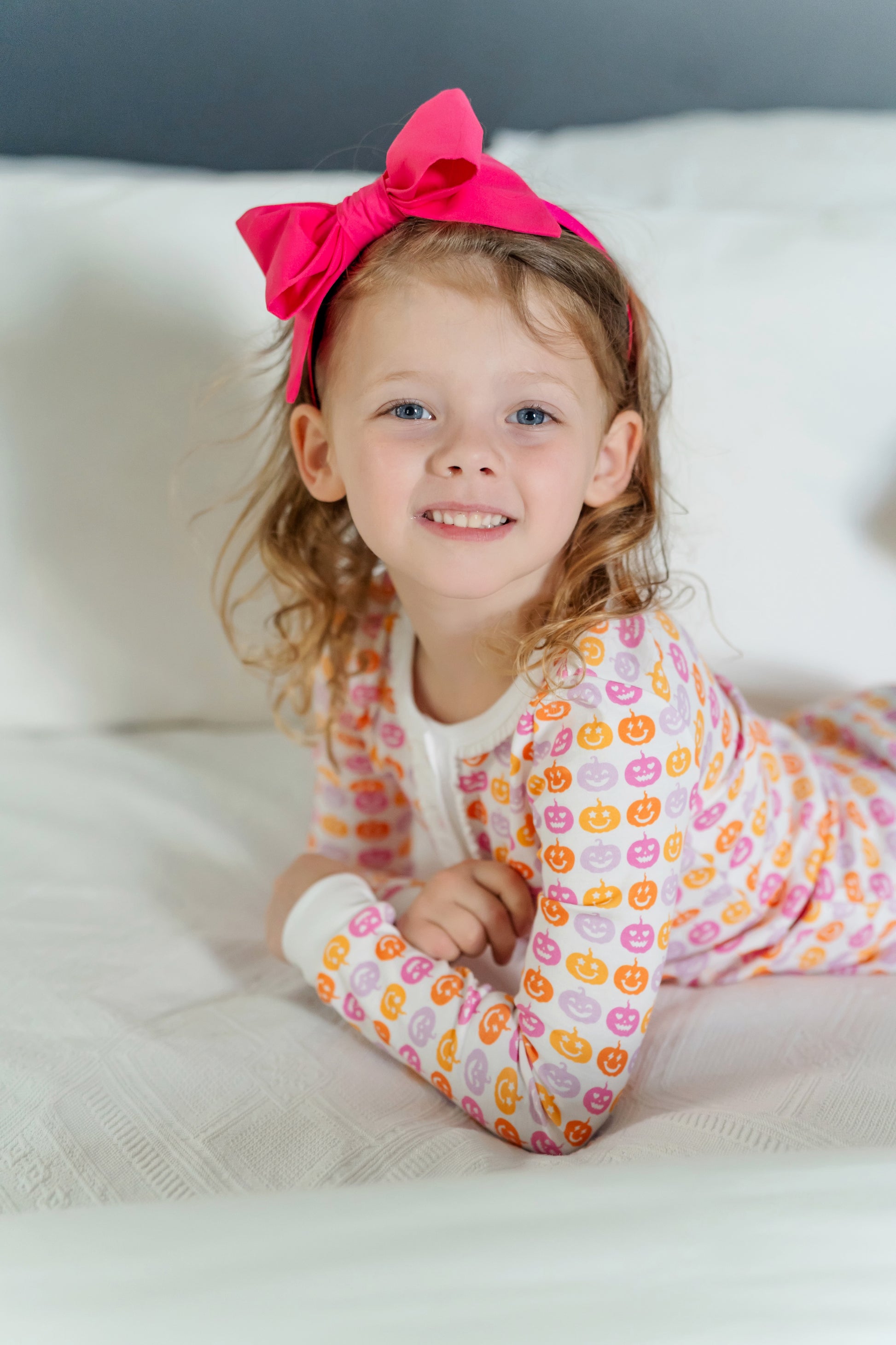Lila & Hayes Girls Alden Pajamas Set - Pink & Orange Preppy Pumpkins