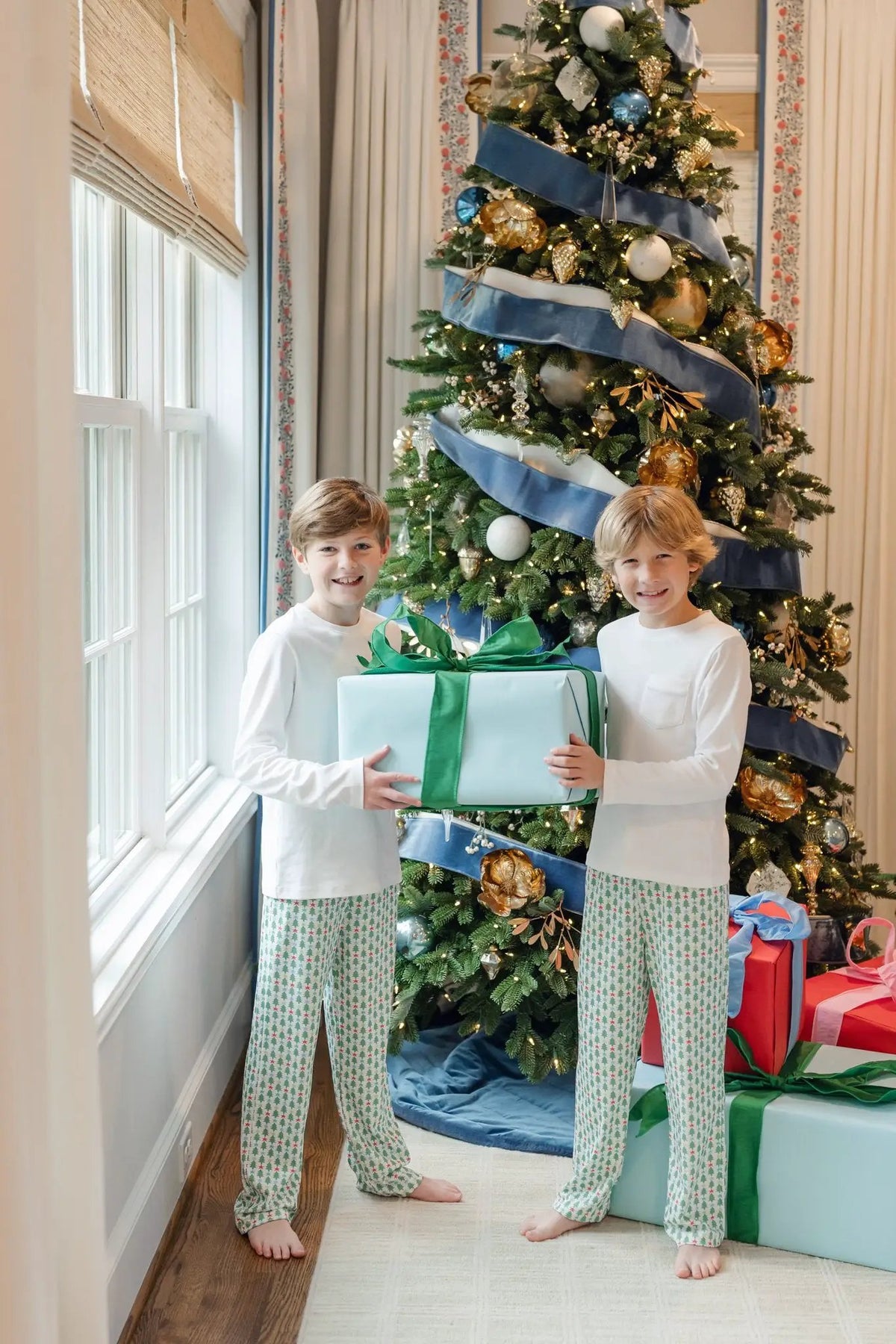 Lila & Hayes Boys Beckett Hang Out Pants - Christmas Tree Topper Stars