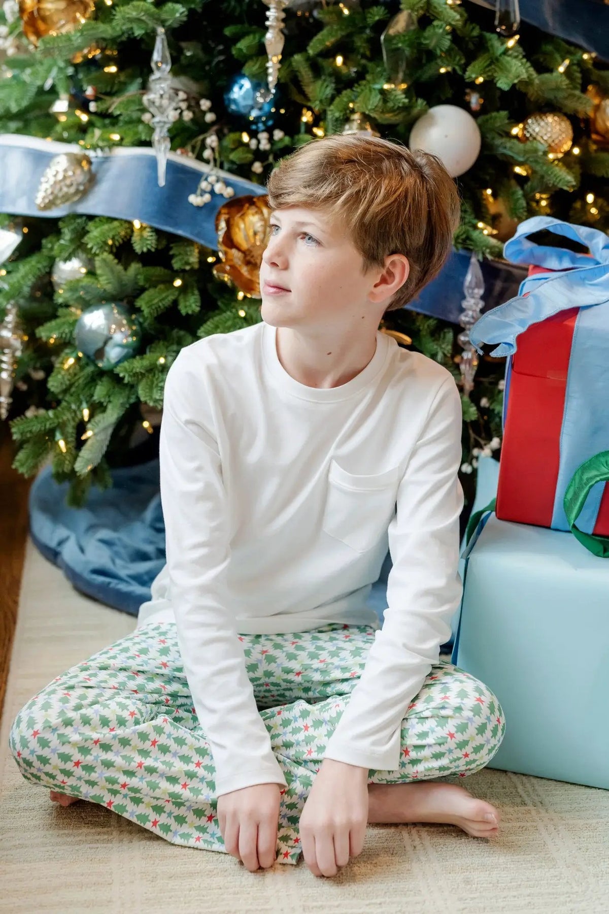 Lila & Hayes Boys Beckett Hang Out Pants - Christmas Tree Topper Stars