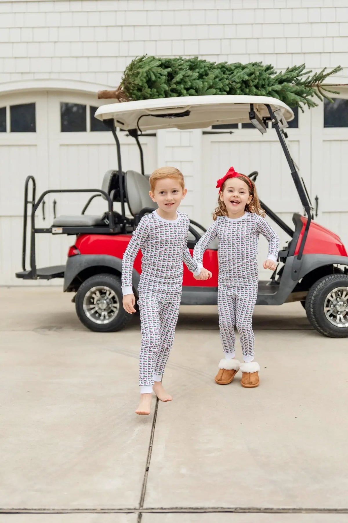 Lila & Hayes Boys Grayson Pajamas Set - Christmas at the Golf Club