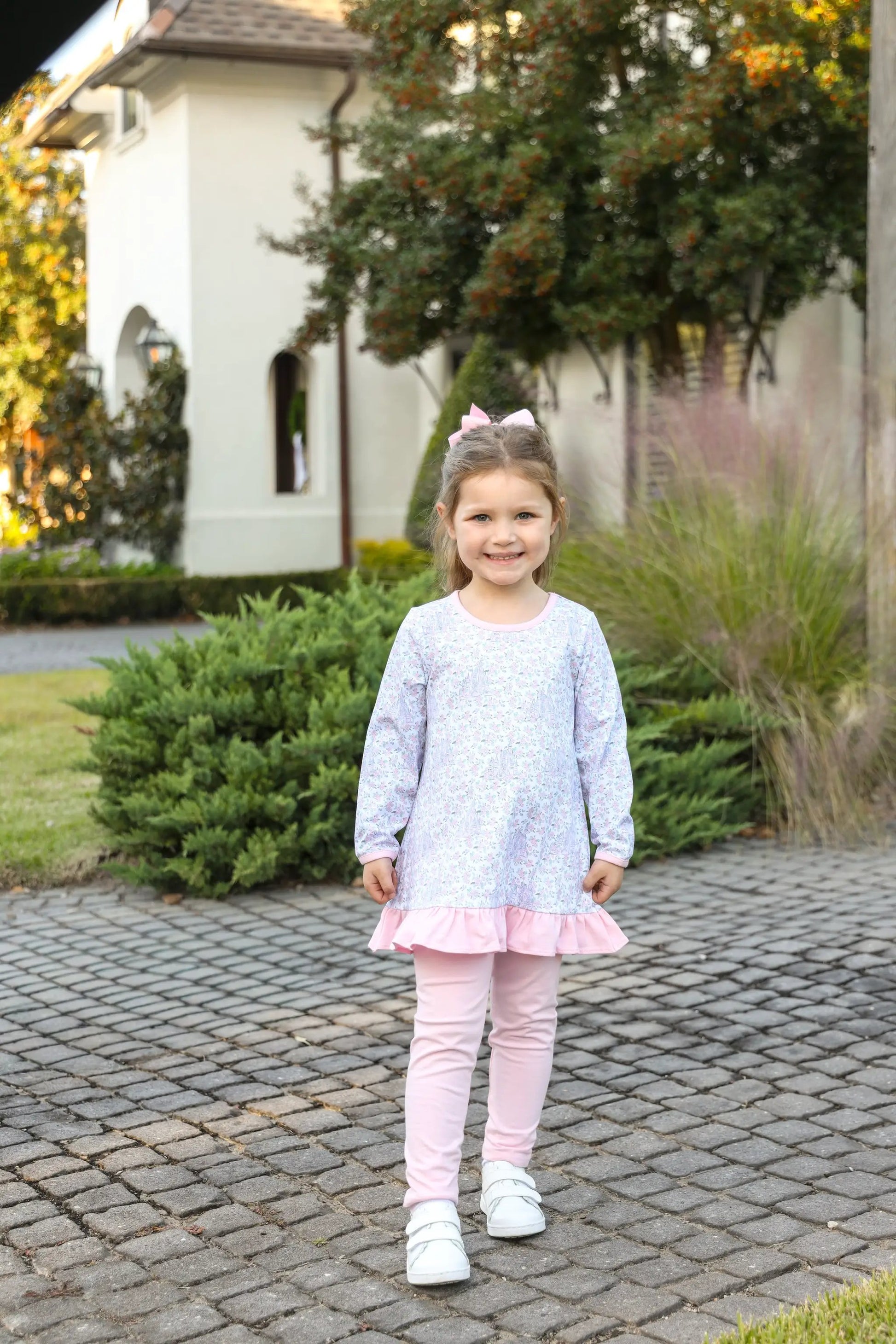 Trotter Street Kids Girls Pink & Lavender Hidden Castle Pant Set