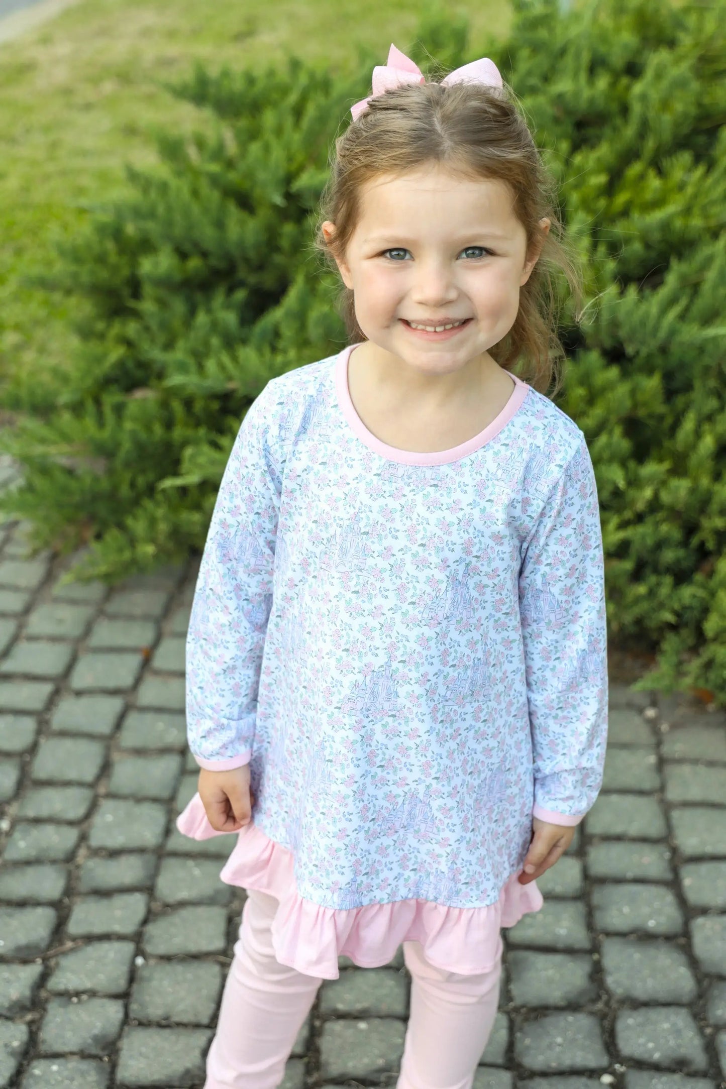 Trotter Street Kids Girls Pink & Lavender Hidden Castle Pant Set