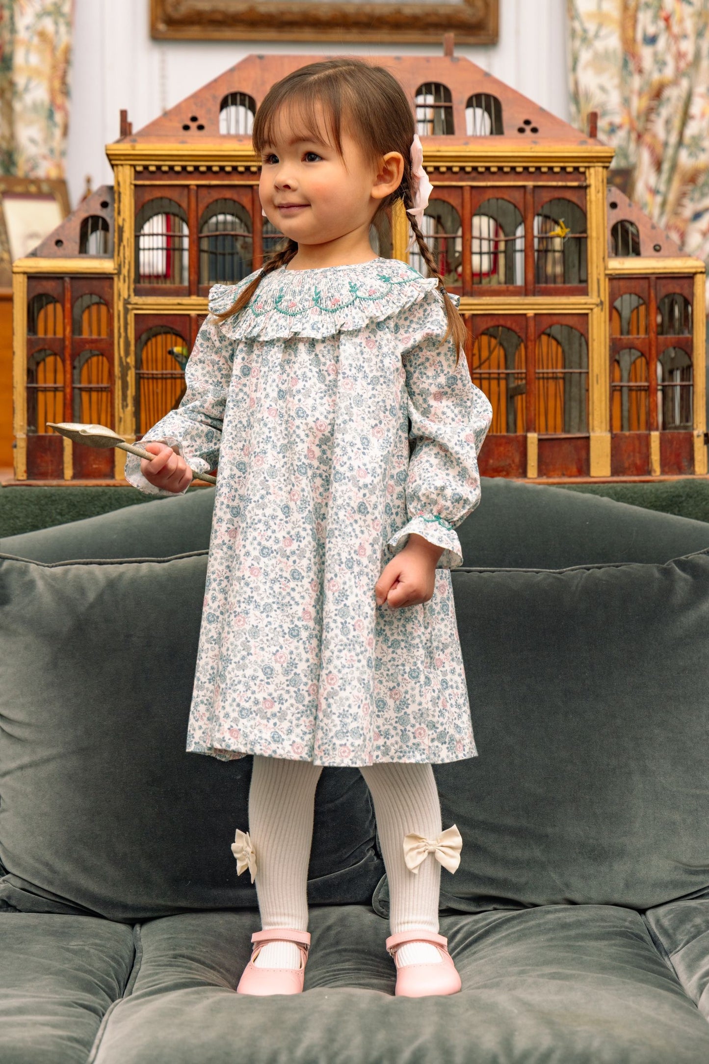 Antoinette Paris Girls Blue & Pink Floral Smocked Collar Dress