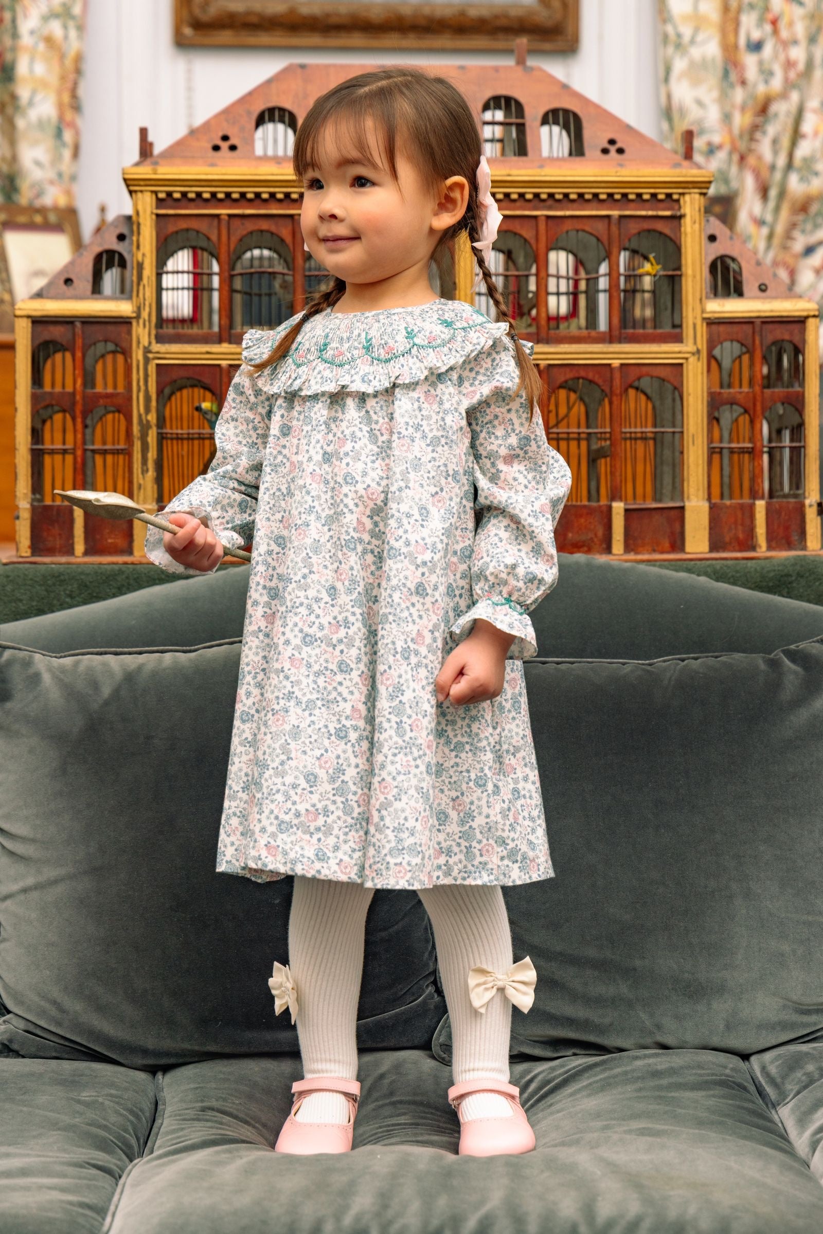 Antoinette Paris Girls Blue & Pink Floral Smocked Collar Dress