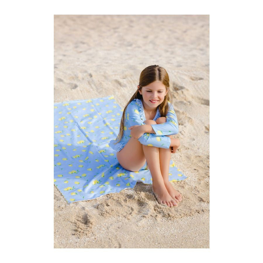 Sal & Pimenta Girls Scallop Beach Towel - Blue Lemonade - Yellow Lemons