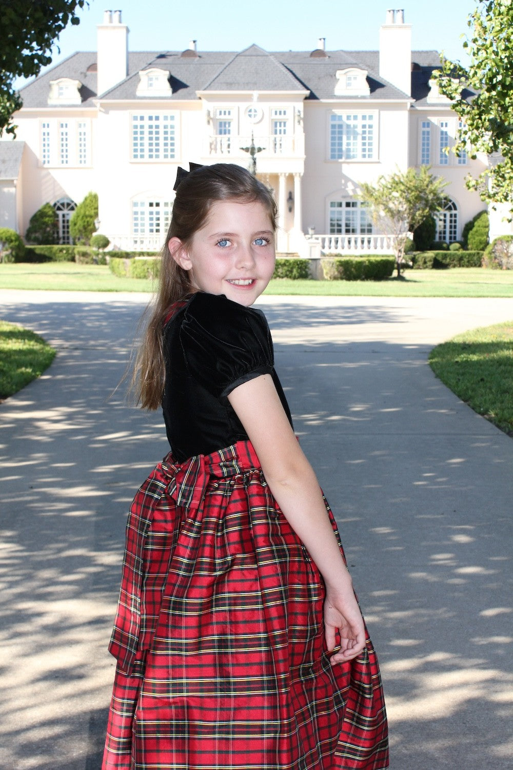 Susanne Lively Girls Red Holiday Plaid Dress with Black Velvet Bodice 4T Susanne Lively Girls Red Holiday Plaid Dress with Black Velvet Bodice 4T
