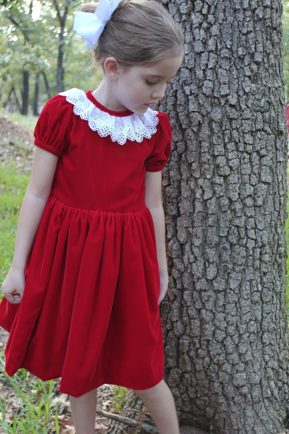 Susanne Lively Girls Velvet Christmas Dress - Lace Collar - Rich Red