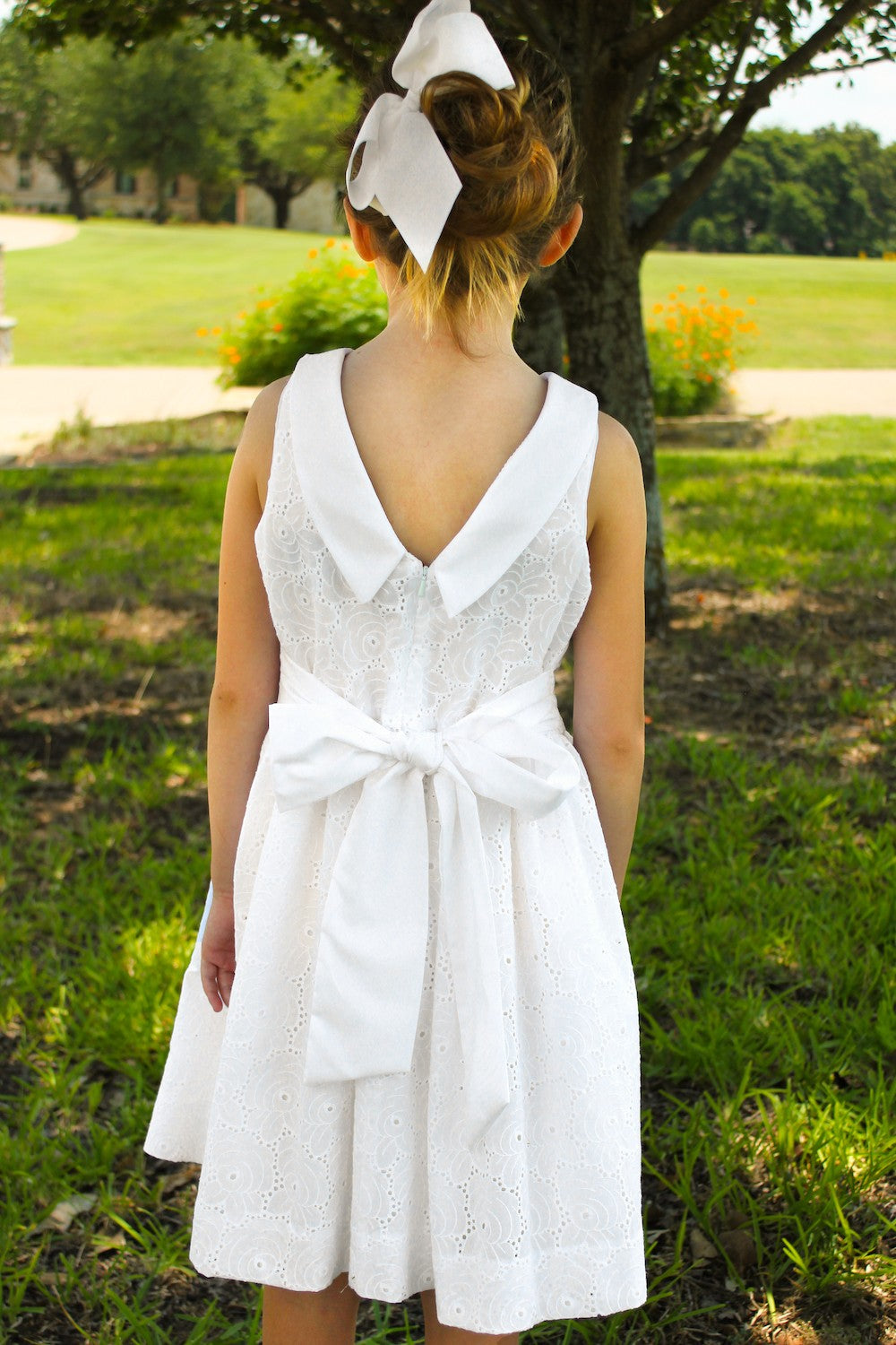 Susanne Lively Girls Sleeveless White Eyelet Dress - Audrey Hepburn Collar and V-Back
